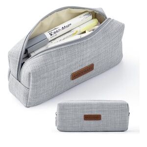 Gray Men’s Travel Toiletry & Accessory Pouch